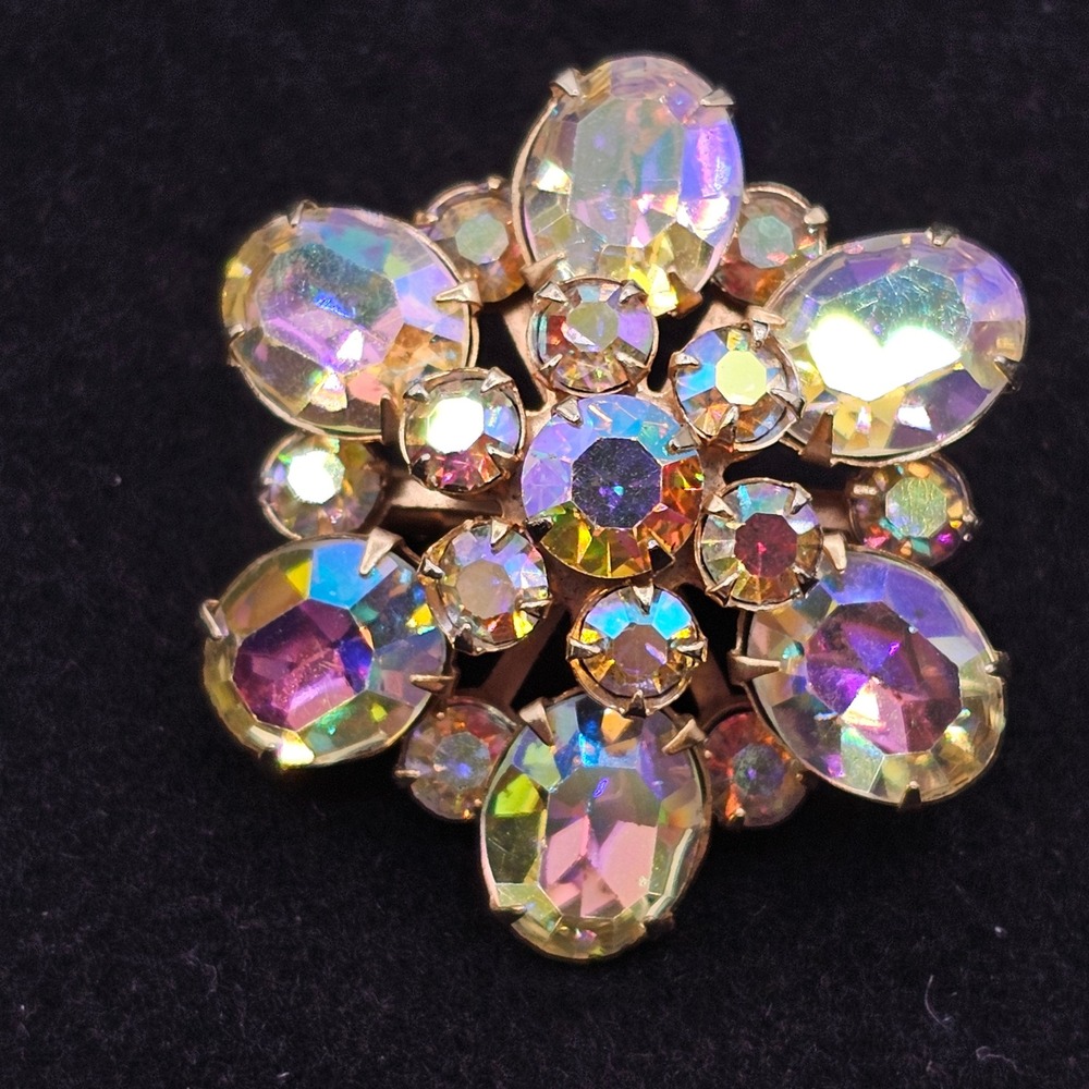 Vintage Aurora Borealis Rhinestone Brooch Gold Tone Iridescent Floral 1.25" Pin